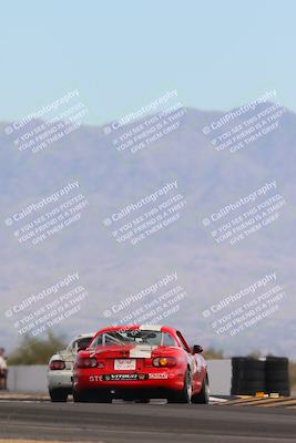 media/Feb-17-2024-Nasa AZ (Sat) [[ca3372609e]]/4-Race Group A/Session 2 Qualify (Turn 16)/